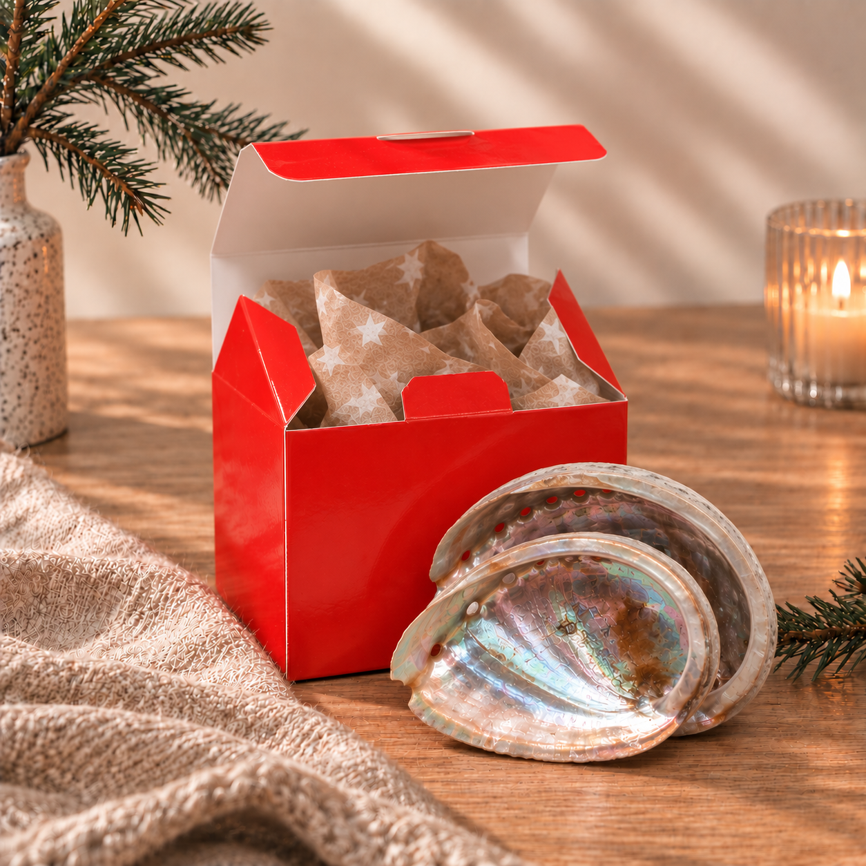 Adventskalender met edelstenen in rode kersthuisjes