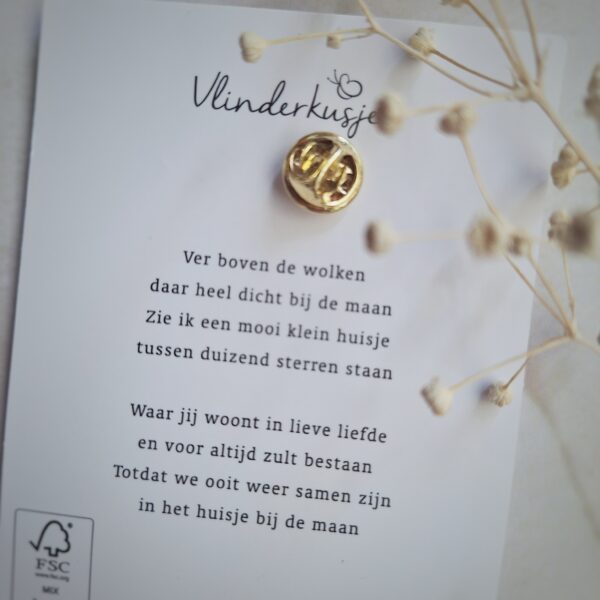 Koesterdoosje pin Vlinderkusje troostgedichtje