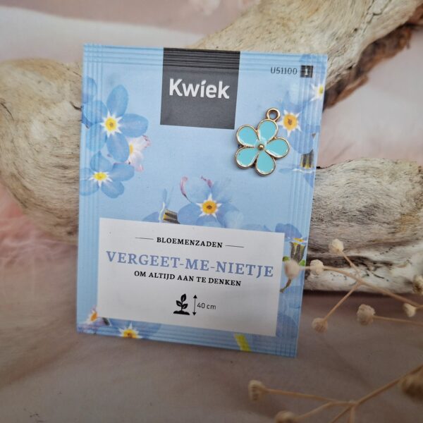 bloemenzaden vergeet me nietje + bedeltje