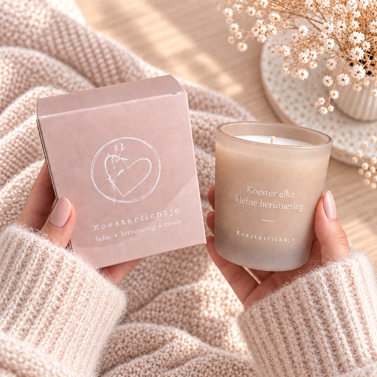 Troostkaars + cadeau doosje zacht beige
